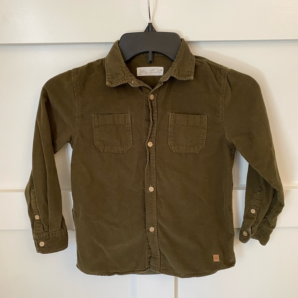 Zara boys size‎ 6 light corduroy button front